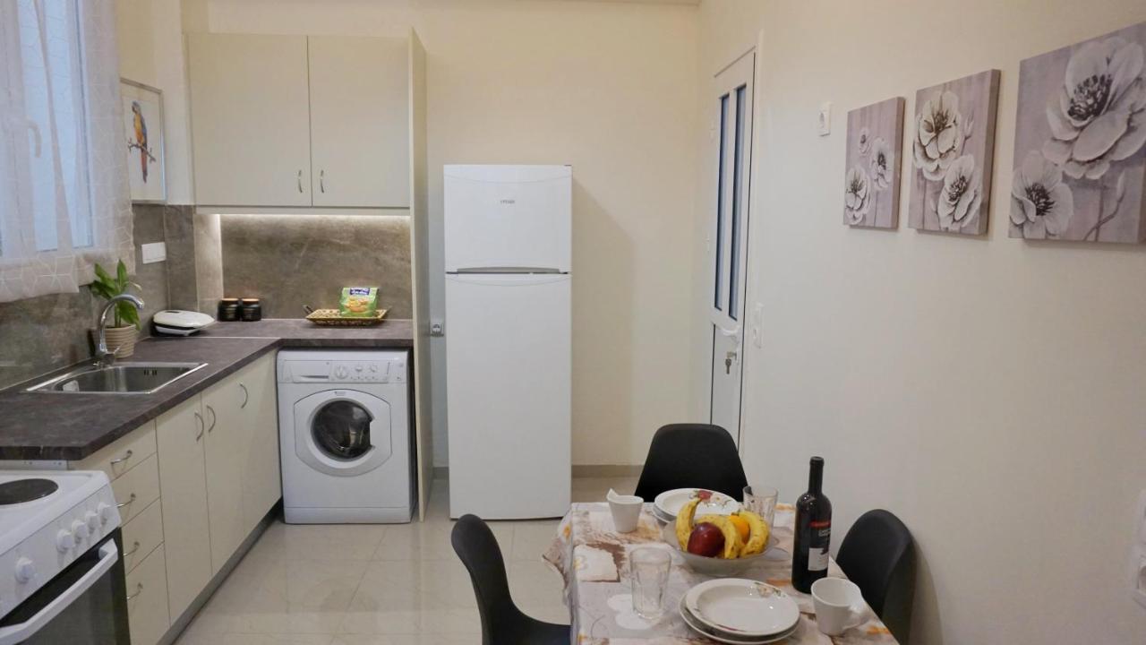 Veggera Apt Athens Center,Petralona Station Bagian luar foto