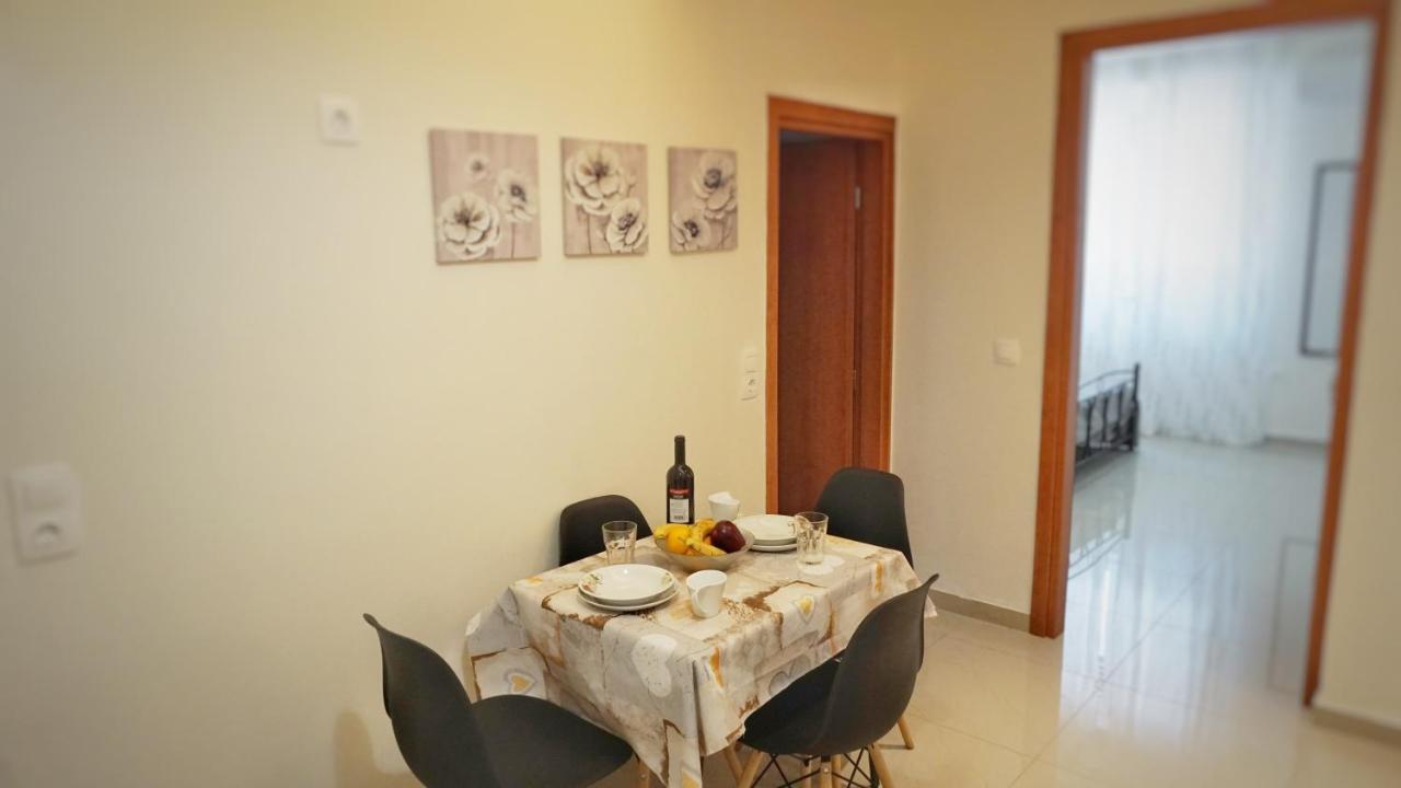 Veggera Apt Athens Center,Petralona Station Bagian luar foto