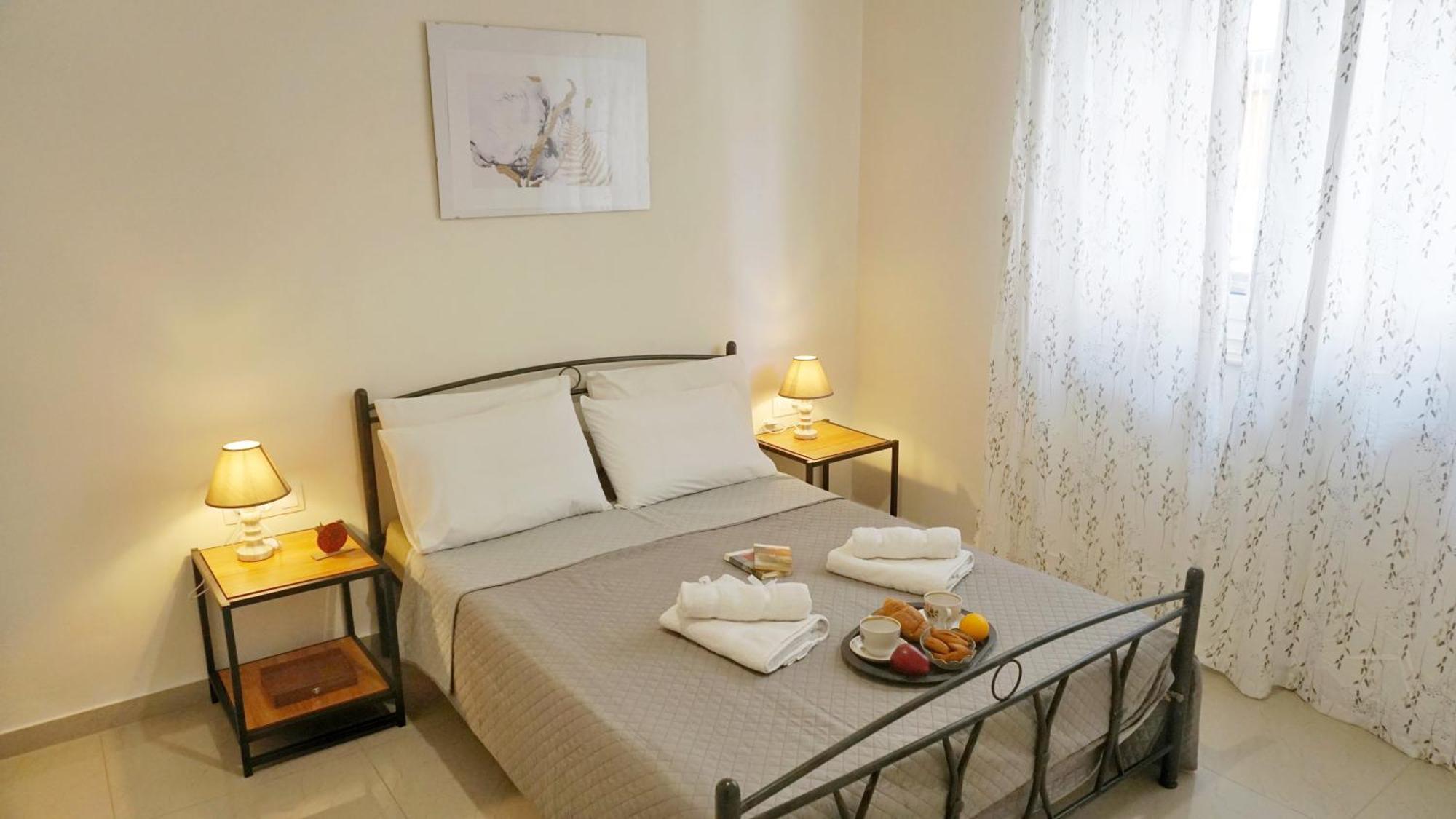 Veggera Apt Athens Center,Petralona Station Bagian luar foto
